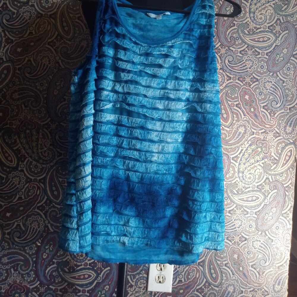 Sleeveless Blue Summer Frizzy Top